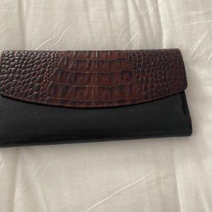 Brahmin Wallet
